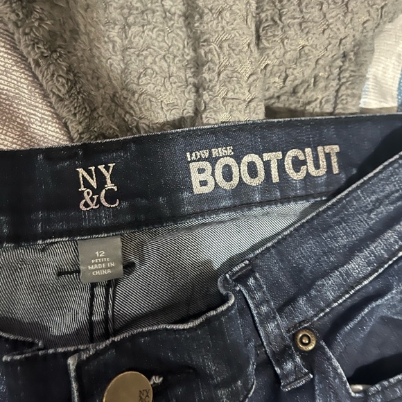 NY&C bootcut jeans - Picture 3 of 4